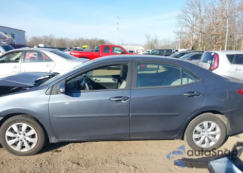 2016 Toyota Corolla Le z USA, uszkodzony, nr VIN 2T1BURHEXGC632182